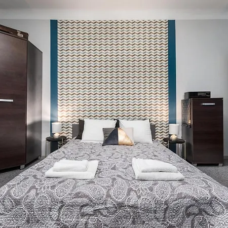 Dabrowszczakow 6 By Homeprime وارسو