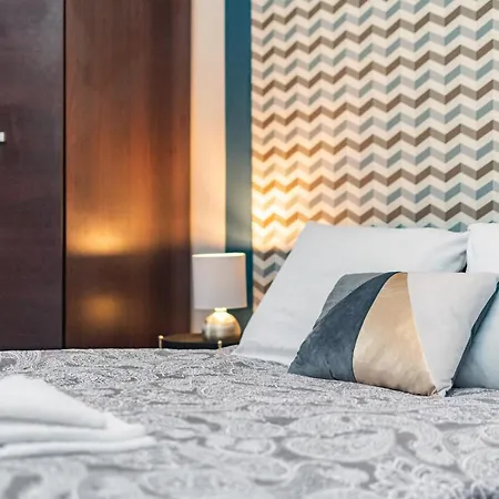 Dąbrowszczaków 6 By Homeprime *